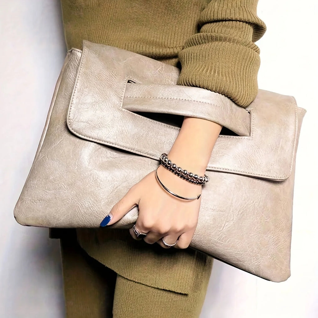Elegant and exquisite wristlet handbag